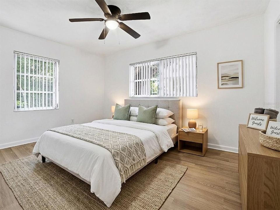 En Venta: $299,900 (2 camas, 1 baños, 1250 Pies cuadrados)