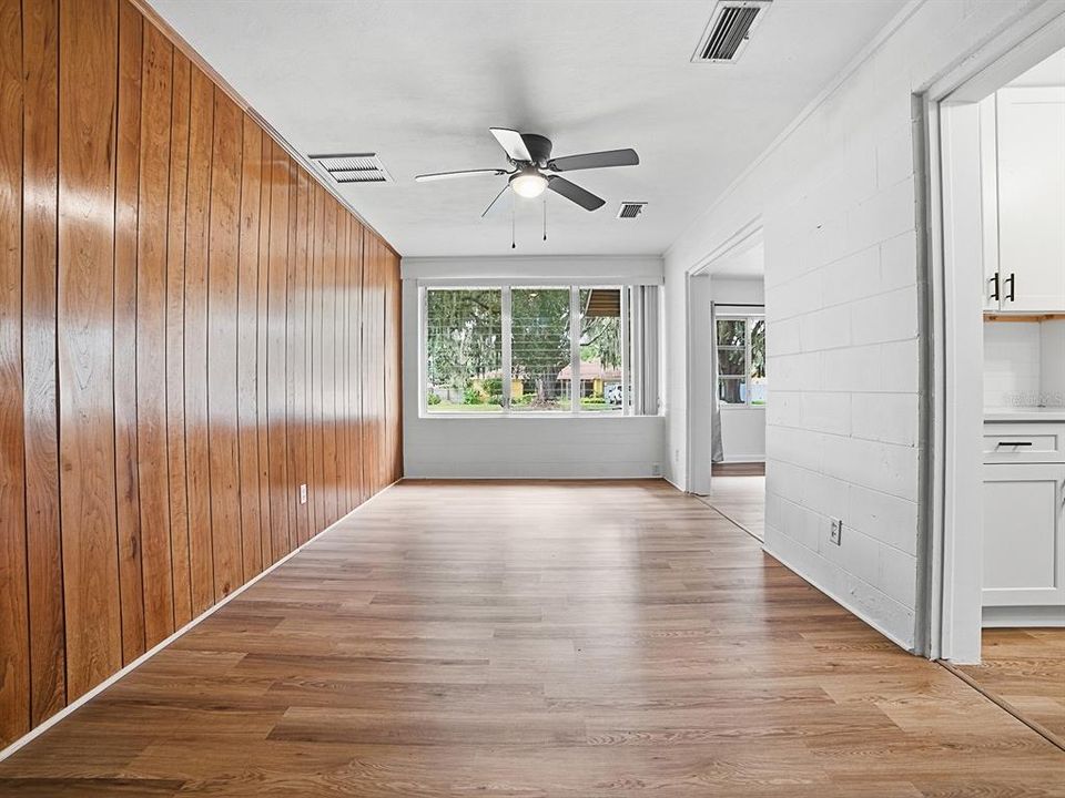 En Venta: $299,900 (2 camas, 1 baños, 1250 Pies cuadrados)