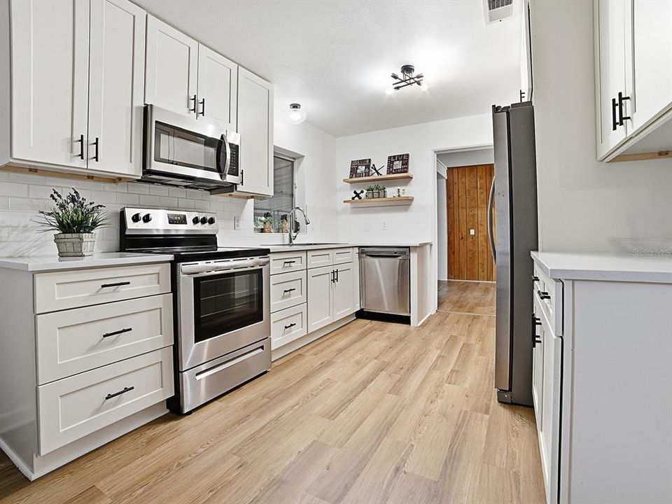 En Venta: $299,900 (2 camas, 1 baños, 1250 Pies cuadrados)