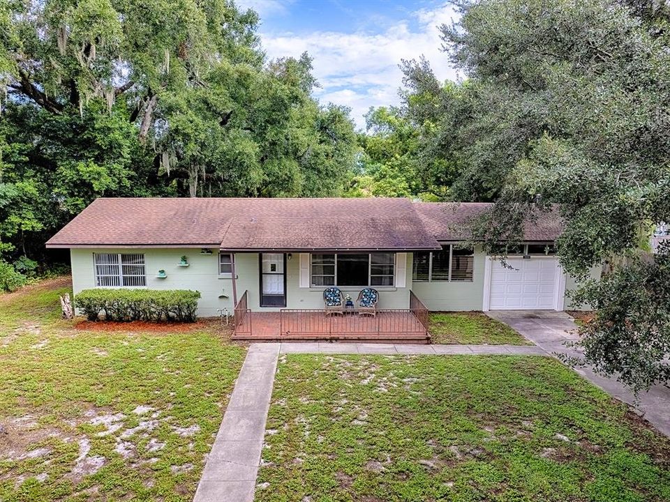 En Venta: $299,900 (2 camas, 1 baños, 1250 Pies cuadrados)