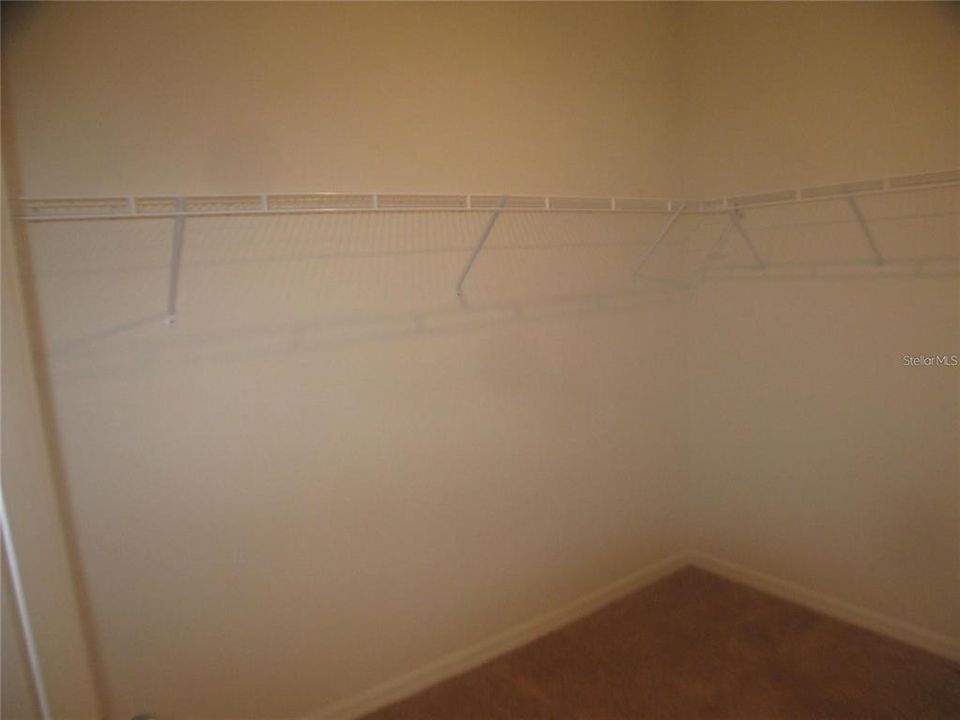 For Rent: $1,800 (3 beds, 2 baths, 1743 Square Feet)