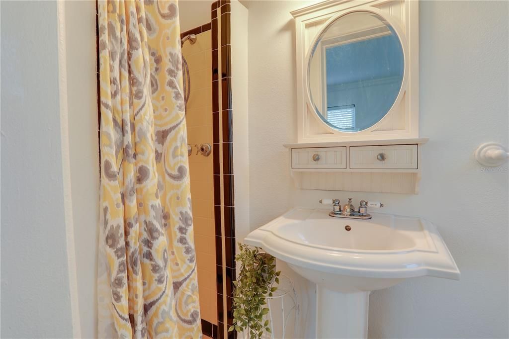 For Rent: $2,395 (2 beds, 2 baths, 1152 Square Feet)