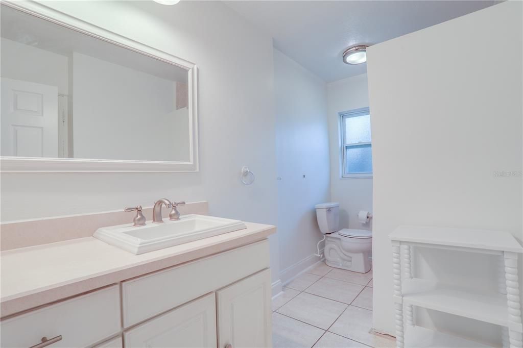 For Rent: $2,395 (2 beds, 2 baths, 1152 Square Feet)