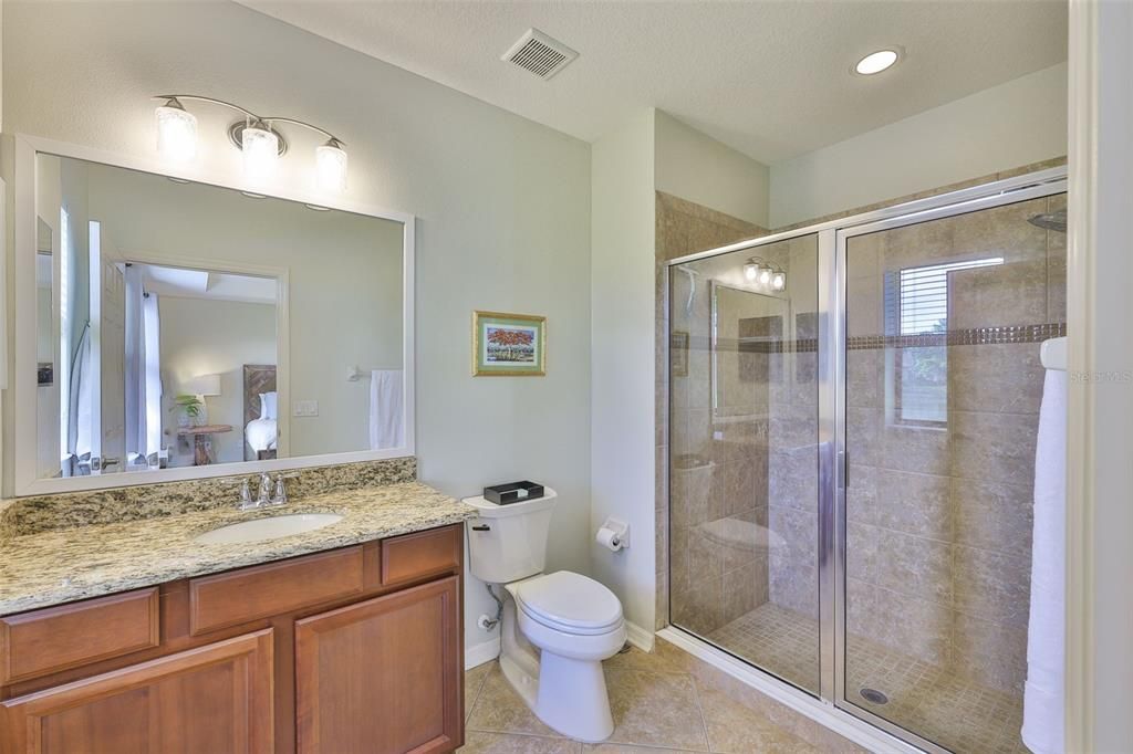 For Sale: $309,000 (3 beds, 2 baths, 1381 Square Feet)