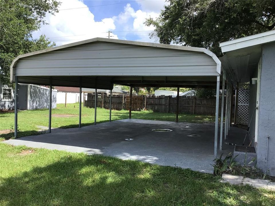 En Venta: $269,900 (4 camas, 2 baños, 1690 Pies cuadrados)