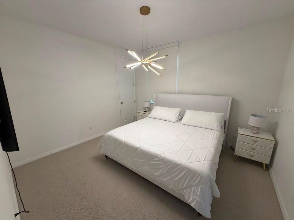 En Venta: $1,100,000 (5 camas, 4 baños, 3743 Pies cuadrados)