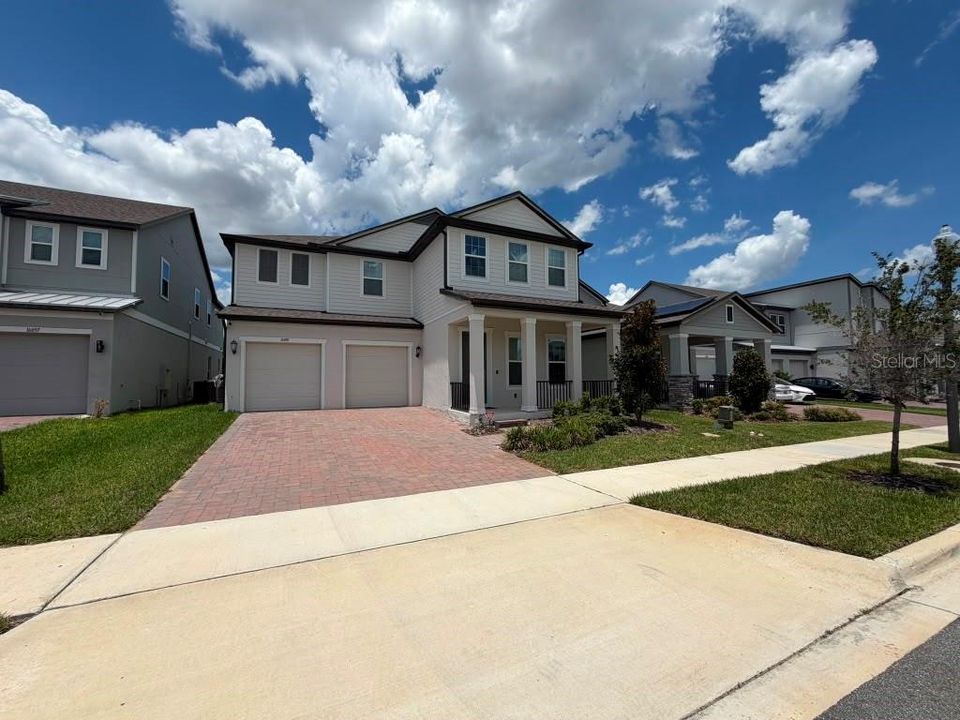 En Venta: $1,100,000 (5 camas, 4 baños, 3743 Pies cuadrados)