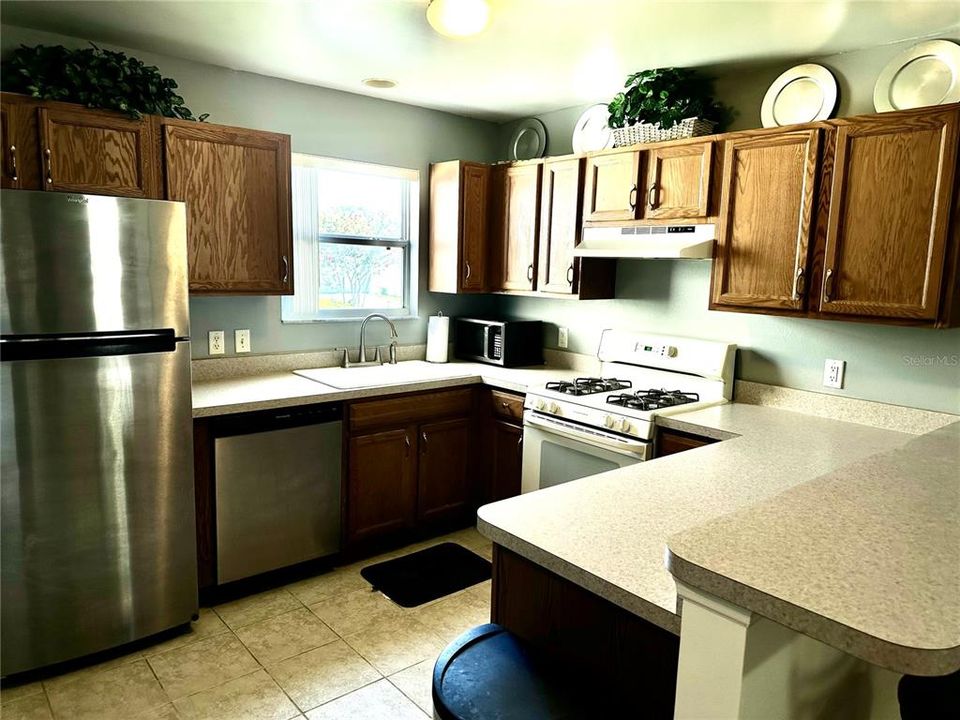 For Rent: $2,100 (2 beds, 2 baths, 1265 Square Feet)
