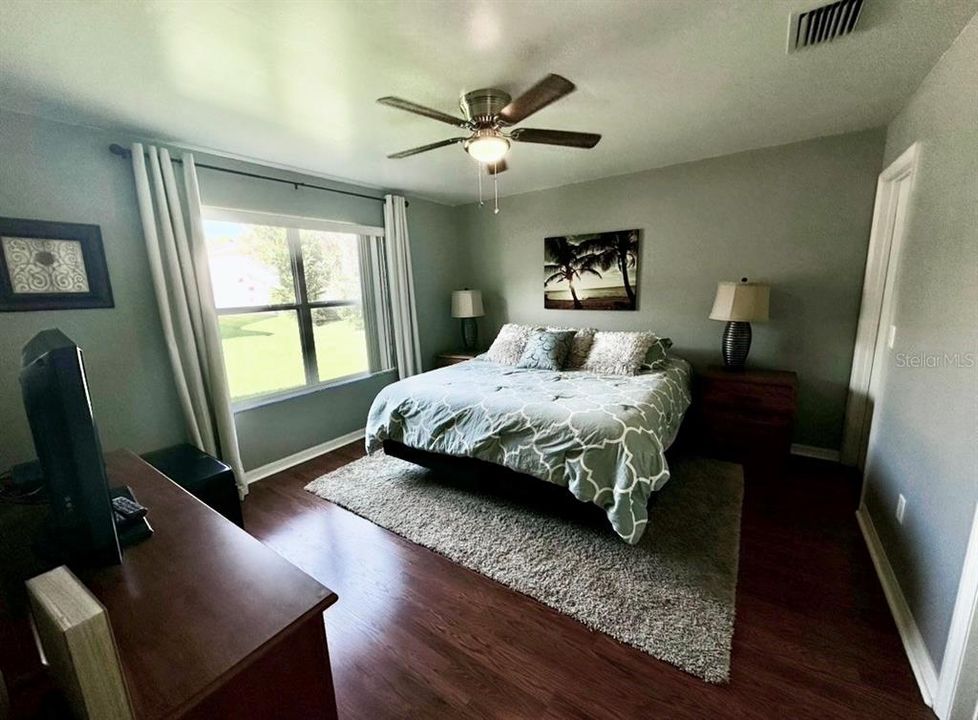 For Rent: $2,100 (2 beds, 2 baths, 1265 Square Feet)