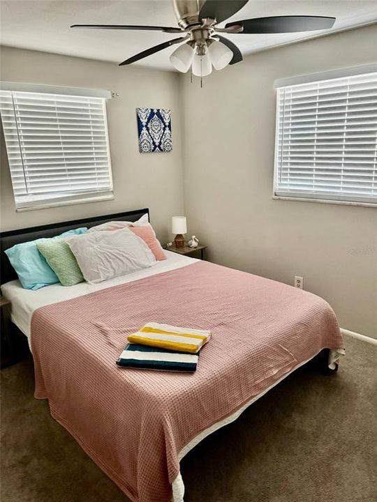 For Sale: $550,000 (4 beds, 2 baths, 1638 Square Feet)