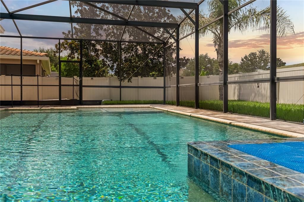 Activo con contrato: $1,199,000 (5 camas, 3 baños, 4909 Pies cuadrados)