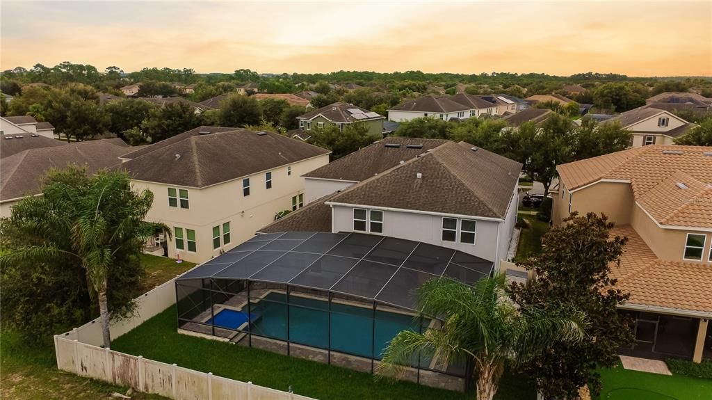 Activo con contrato: $1,199,000 (5 camas, 3 baños, 4909 Pies cuadrados)