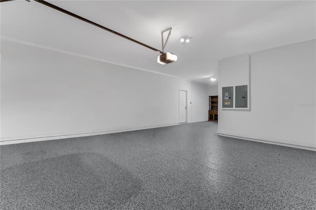 Activo con contrato: $1,199,000 (5 camas, 3 baños, 4909 Pies cuadrados)