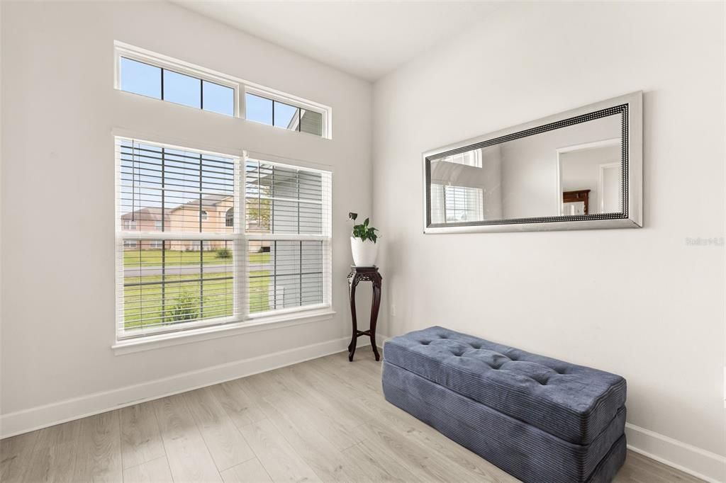 Active With Contract: $288,990 (4 beds, 2 baths, 2058 Square Feet)