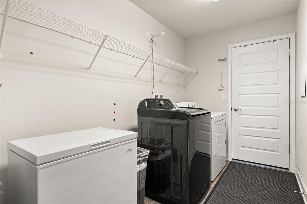 Active With Contract: $288,990 (4 beds, 2 baths, 2058 Square Feet)