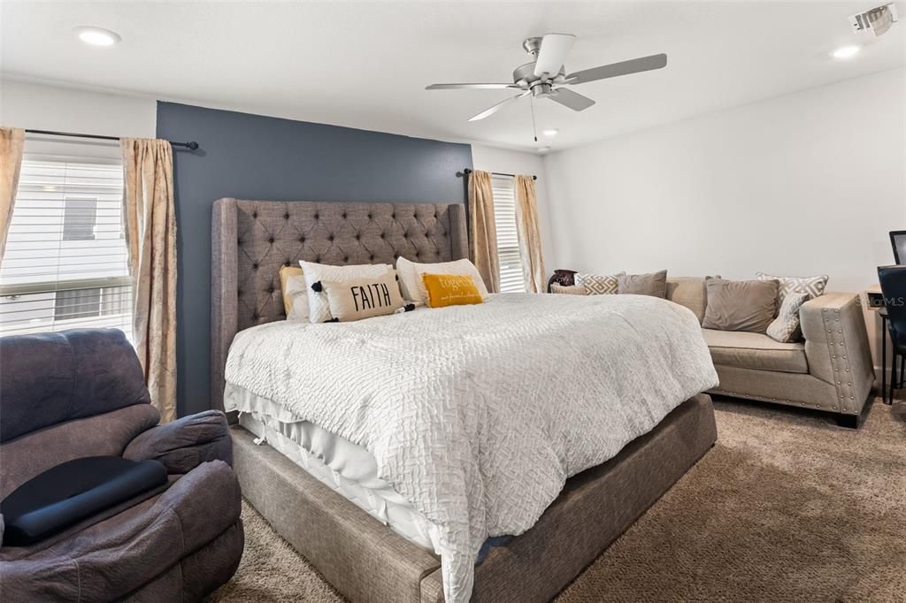 Active With Contract: $288,990 (4 beds, 2 baths, 2058 Square Feet)