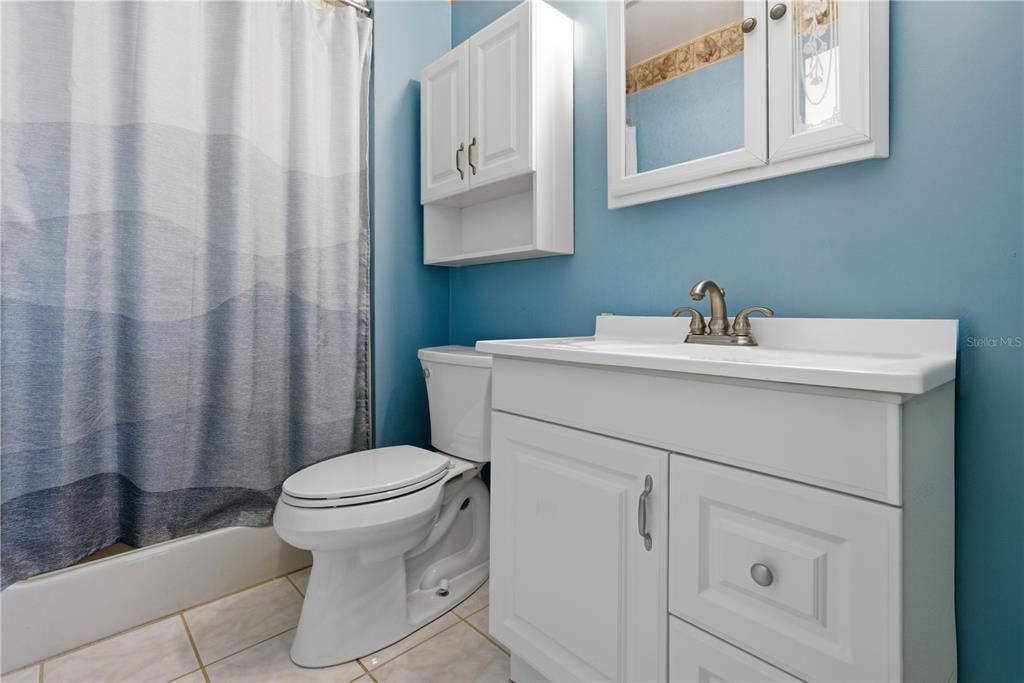 For Sale: $323,000 (3 beds, 2 baths, 1627 Square Feet)