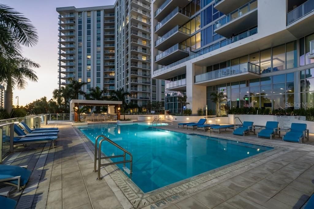 For Rent: $9,500 (2 beds, 2 baths, 2040 Square Feet)