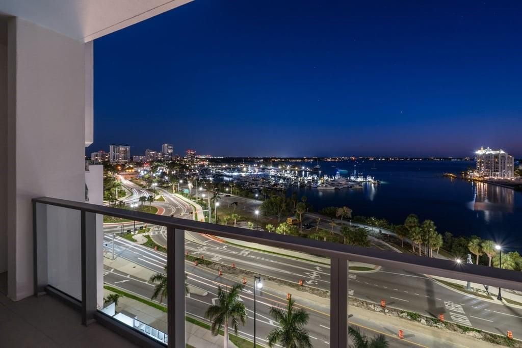 For Rent: $9,500 (2 beds, 2 baths, 2040 Square Feet)