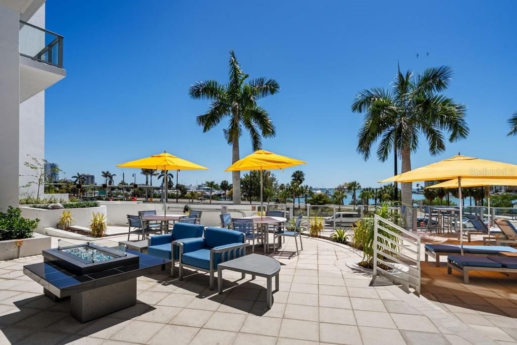 For Rent: $9,500 (2 beds, 2 baths, 2040 Square Feet)