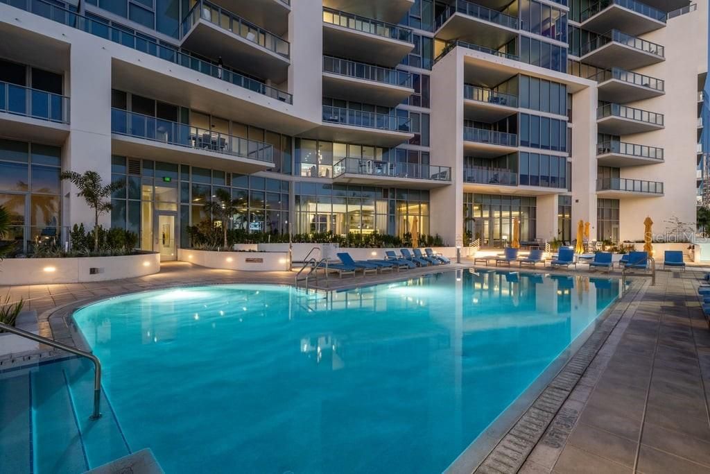For Rent: $9,500 (2 beds, 2 baths, 2040 Square Feet)