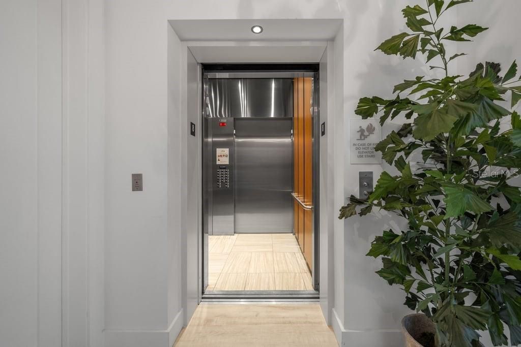 For Rent: $9,500 (2 beds, 2 baths, 2040 Square Feet)