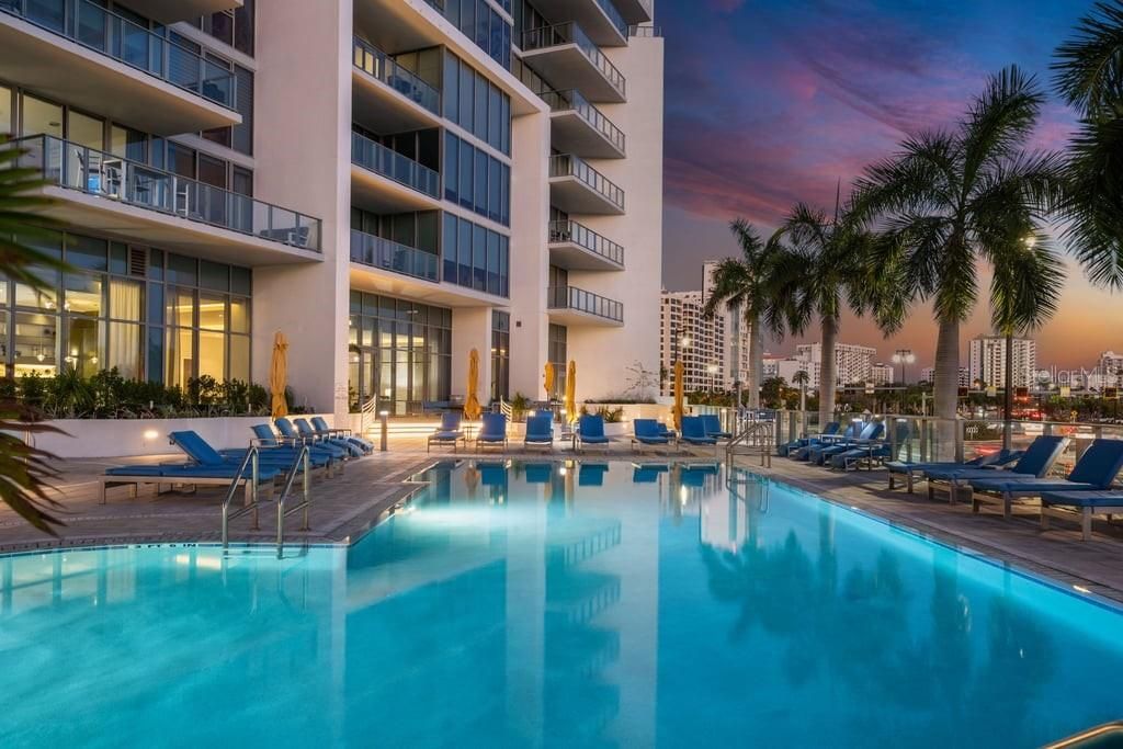 For Rent: $9,500 (2 beds, 2 baths, 2040 Square Feet)