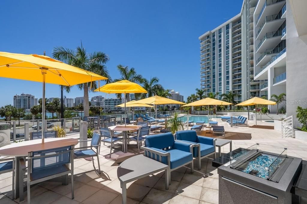 For Rent: $9,500 (2 beds, 2 baths, 2040 Square Feet)