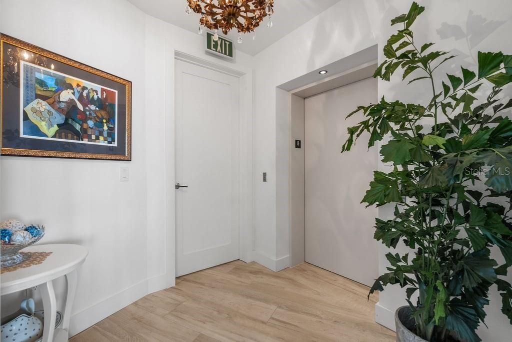 For Rent: $9,500 (2 beds, 2 baths, 2040 Square Feet)