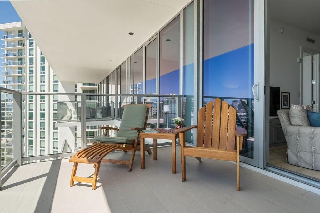 For Rent: $9,500 (2 beds, 2 baths, 2040 Square Feet)