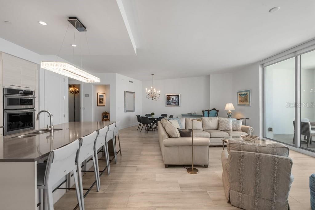 For Rent: $9,500 (2 beds, 2 baths, 2040 Square Feet)