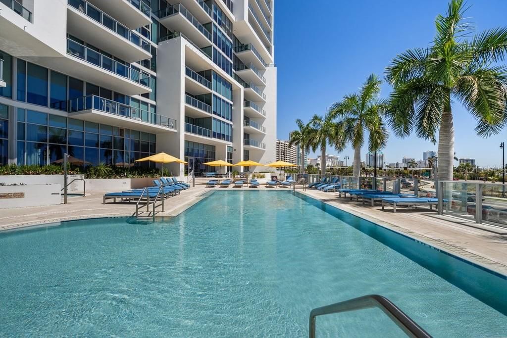 For Rent: $9,500 (2 beds, 2 baths, 2040 Square Feet)