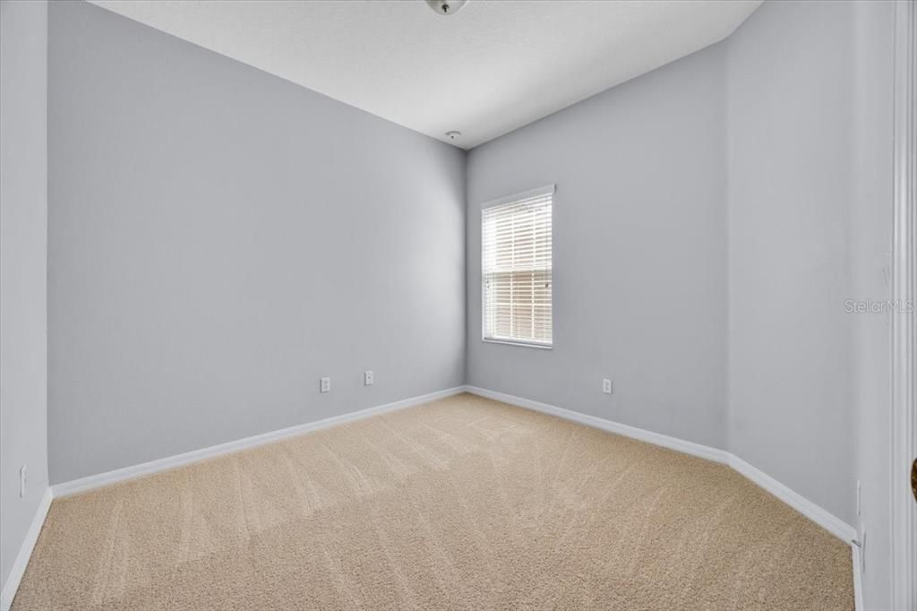 For Sale: $274,000 (3 beds, 2 baths, 1808 Square Feet)
