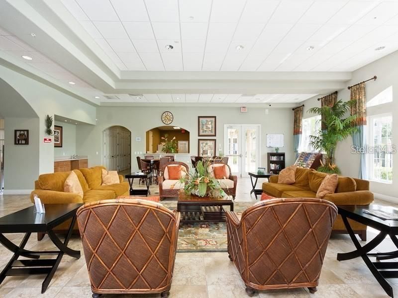 For Sale: $274,000 (3 beds, 2 baths, 1808 Square Feet)