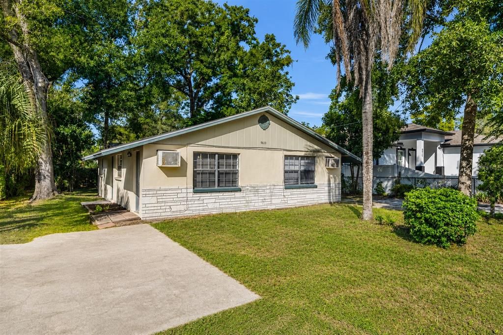 For Sale: $240,000 (2 beds, 0 baths, 1080 Square Feet)