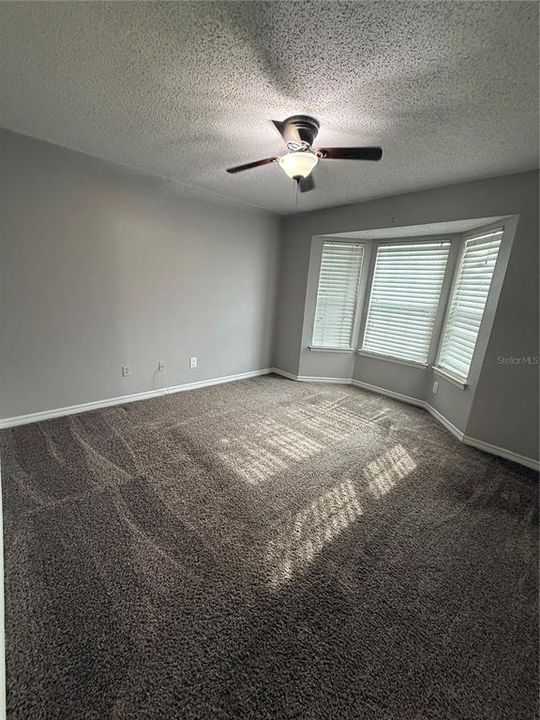 В аренду: $1,500 (2 спален, 1 ванн, 920 Квадратных фут)