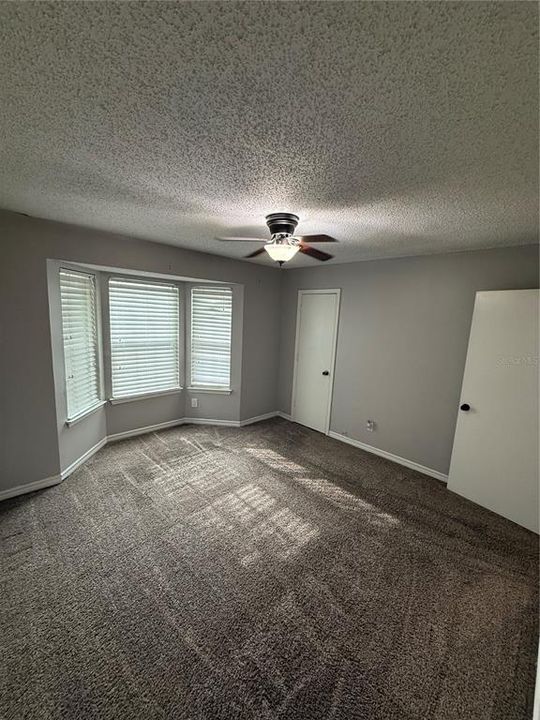 В аренду: $1,500 (2 спален, 1 ванн, 920 Квадратных фут)
