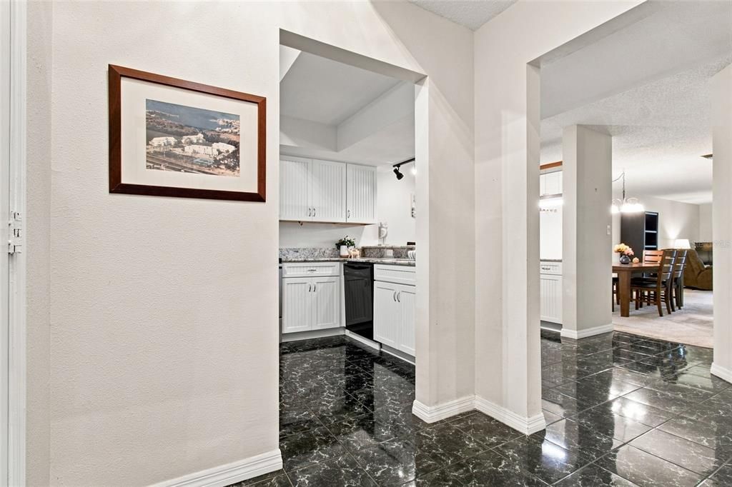 For Sale: $269,700 (2 beds, 2 baths, 1633 Square Feet)