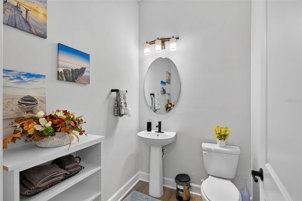 For Sale: $575,000 (3 beds, 3 baths, 2790 Square Feet)