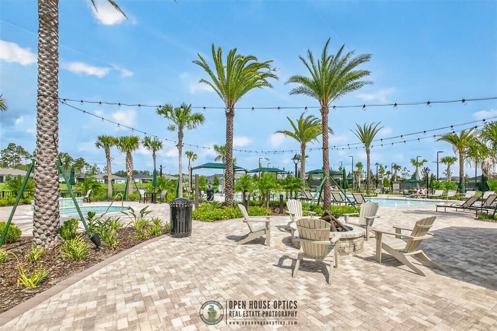 For Sale: $575,000 (3 beds, 3 baths, 2790 Square Feet)