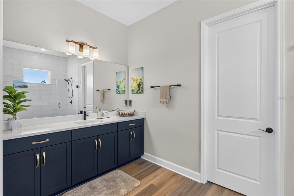 For Sale: $575,000 (3 beds, 3 baths, 2790 Square Feet)