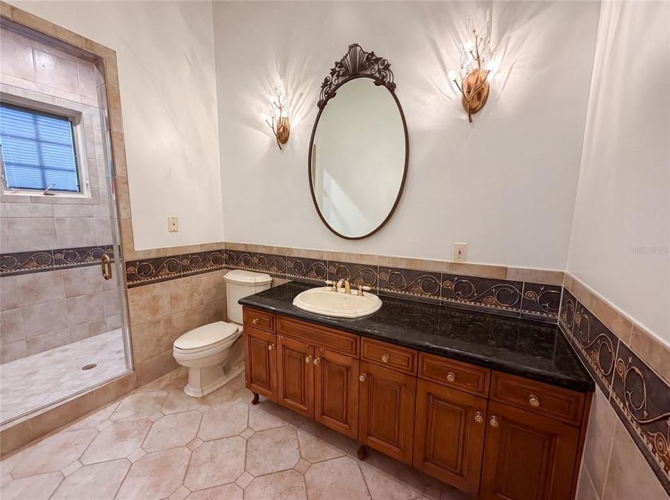 For Sale: $2,900,000 (5 beds, 6 baths, 7066 Square Feet)