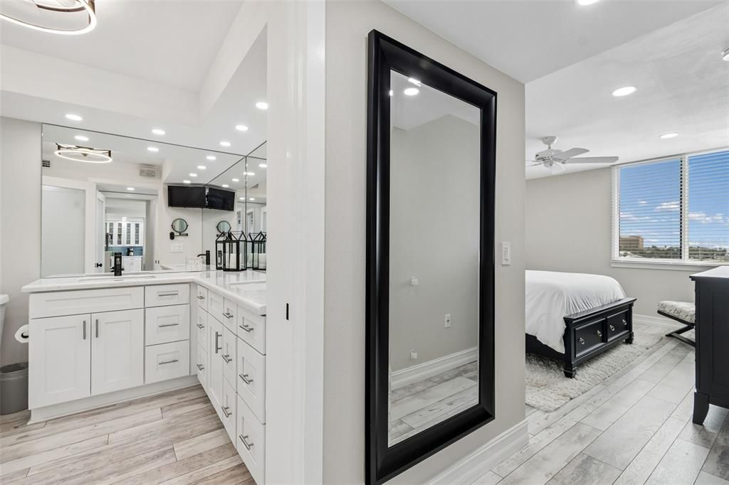 На продажу: $499,000 (2 спален, 2 ванн, 1315 Квадратных фут)