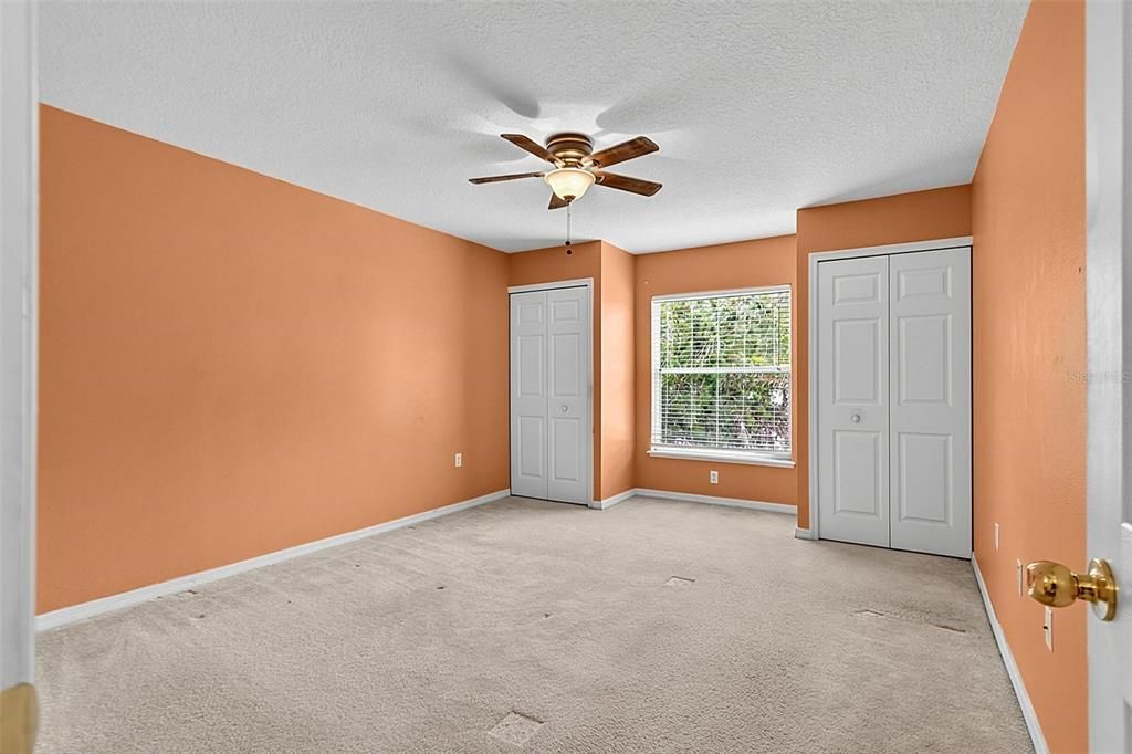 For Sale: $444,900 (6 beds, 4 baths, 3918 Square Feet)