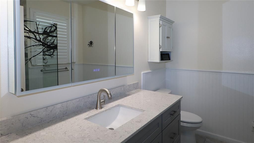 For Sale: $327,500 (3 beds, 2 baths, 1893 Square Feet)