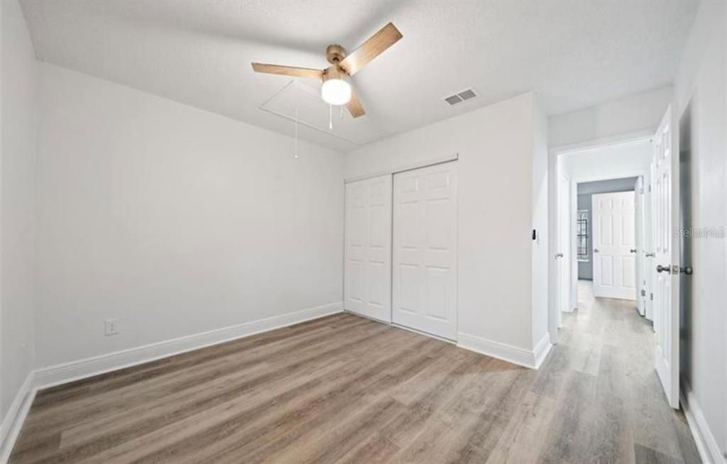 For Rent: $2,450 (3 beds, 2 baths, 1211 Square Feet)