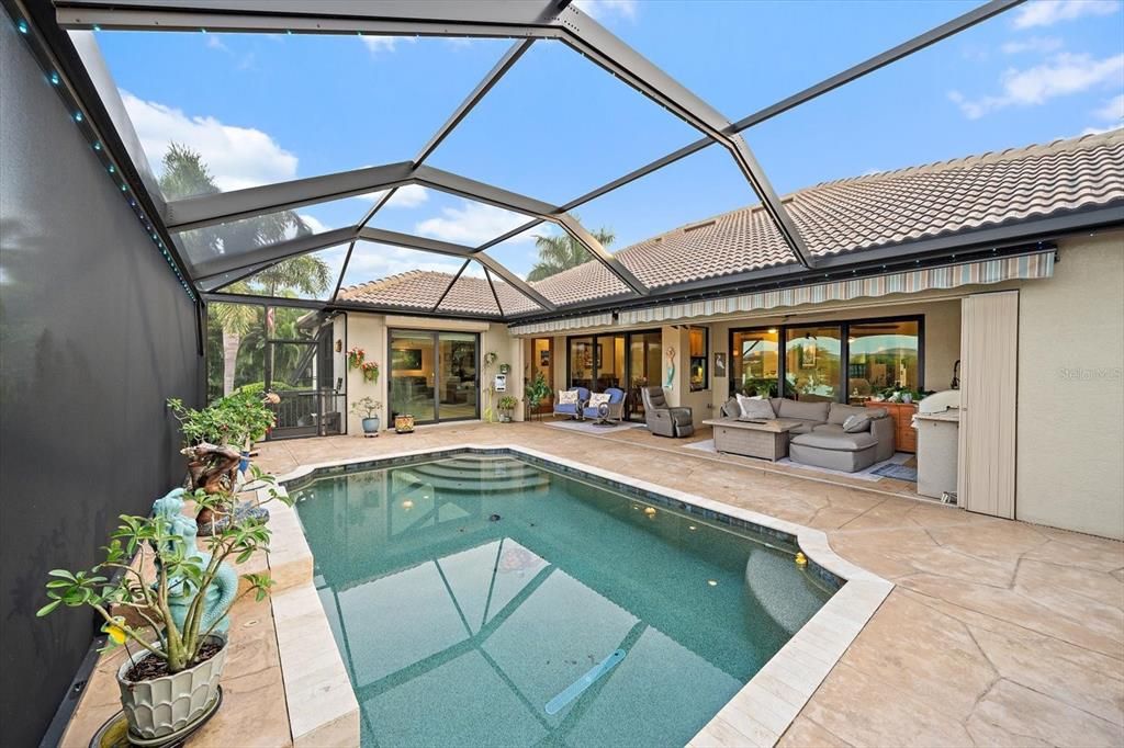 For Sale: $1,200,000 (3 beds, 2 baths, 2601 Square Feet)