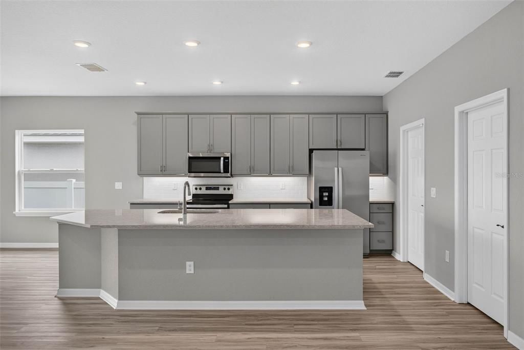 For Sale: $416,500 (3 beds, 2 baths, 2029 Square Feet)