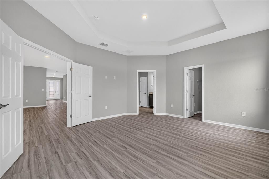 For Sale: $416,500 (3 beds, 2 baths, 2029 Square Feet)