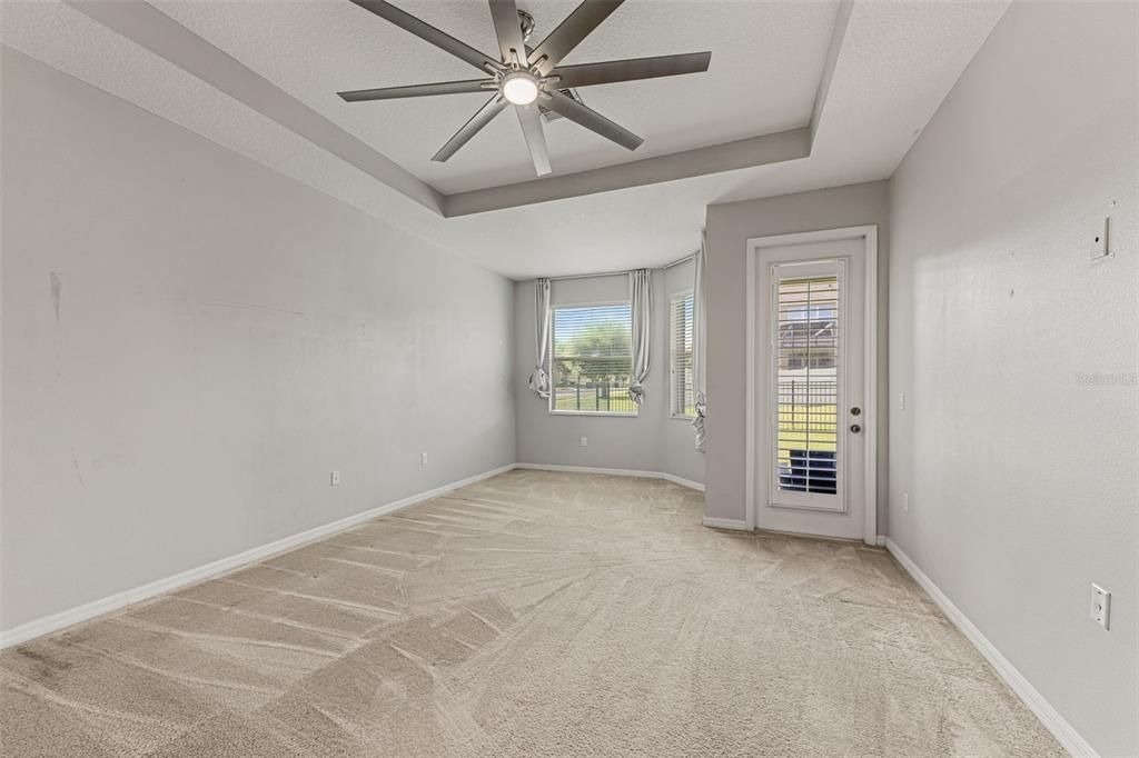 For Sale: $500,000 (4 beds, 3 baths, 2623 Square Feet)